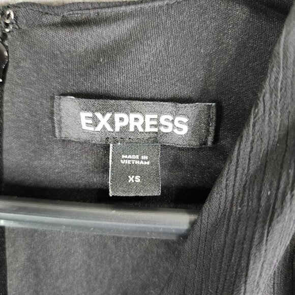 Women's Black Express Romper Long Sleeve Wrap V Neck 100% Polyester Size XS - Picture 6 of 14